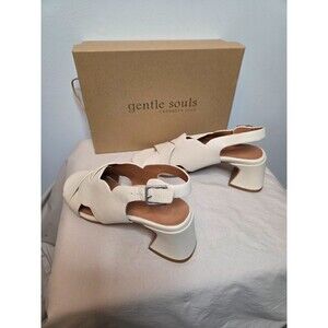 Kenneth Cole Gentle Souls, Ivy, Size 9 M, New in the Box